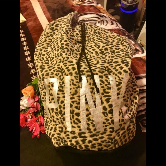 PINK Victoria's Secret Accessories Vs Pink Series Cheetah Rare Htf